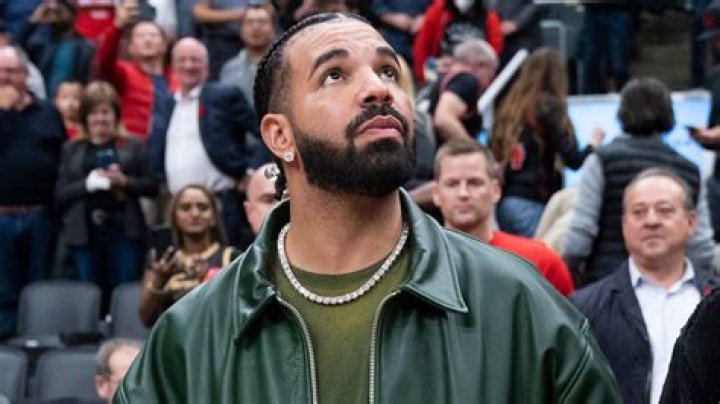 Drake’s New York City Apollo Theater Concert Dates Postponed To 2023