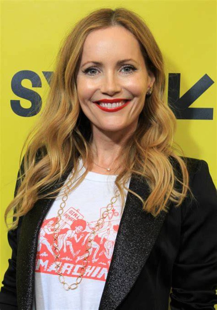 Leslie Mann Net Worth | TheRichest