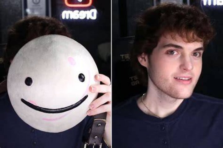 The Youtube Star ‘Dream’ Reveals His Face For The First Time And Made Him The Most Searched Person Of The Month