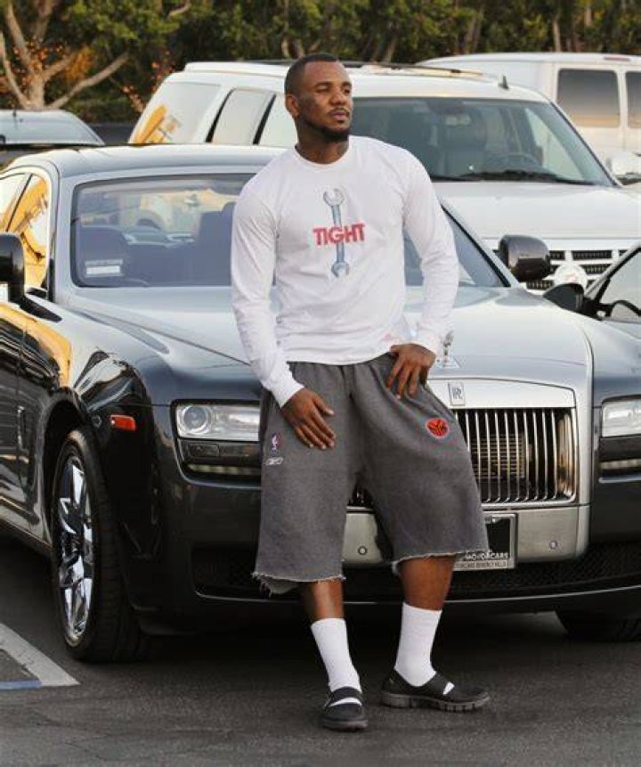 Top 10 Luxury Cars That Rappers Love